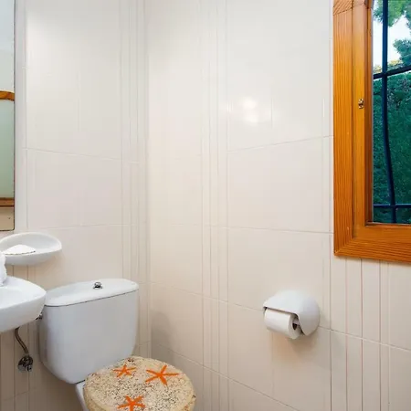 Laurel By Aguilarent *